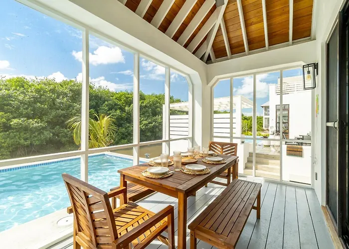 Coral Reef And Mistico Club Boat Shuttle Villa